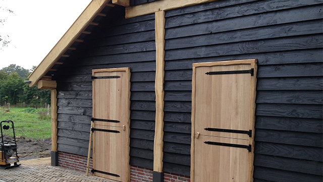 Uddel: Groot model tuinhuis in gebruik als veldschuur. Jakob van den Berg, Elspeet. In Uddel staat dit grote tuinhuis dat in gebruik is als veldschuur.