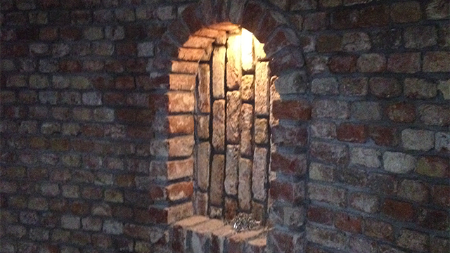 Detail van een nis in de tunnels in de villa in Vierhouten, door van den Berg uit Elspeet